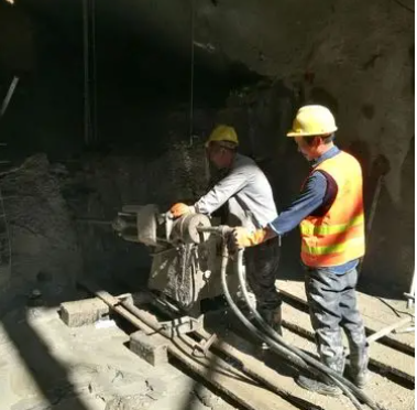 达拉特水下抗分散灌浆料特点 水下不分散注浆料介绍